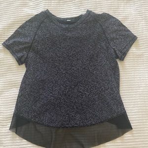 Lululemon short sleeve shirt